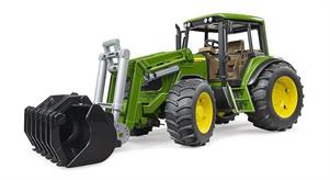 BRUDER  TRATTORE JOHN DEERE 6920 CON BENNA