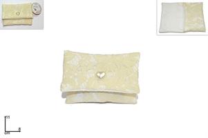 AFN -SACCHETTO PIZZO ECRU C/CUORE PERLA  CM.8X11 CM.