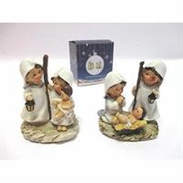 NATIVITA` BAMBINI SU BASE H.9,5X7,5X5 CM. BIANCA